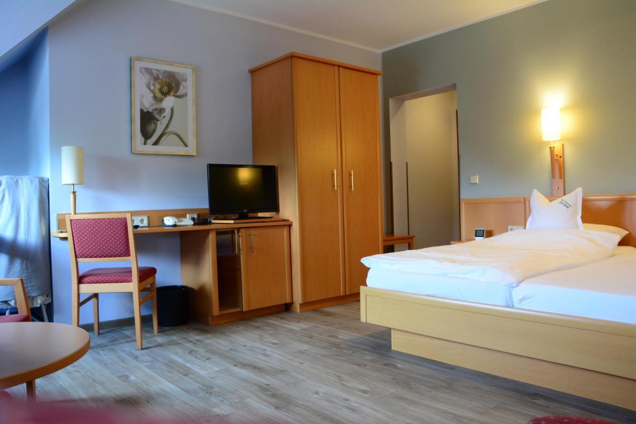 Hotel Restaurant "Zur Post" Holdorf Dış mekan fotoğraf
