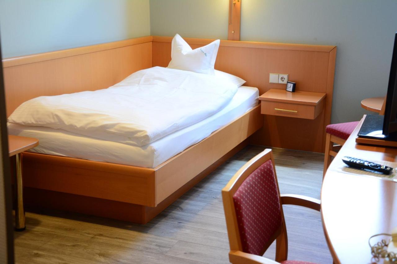 Hotel Restaurant "Zur Post" Holdorf Dış mekan fotoğraf