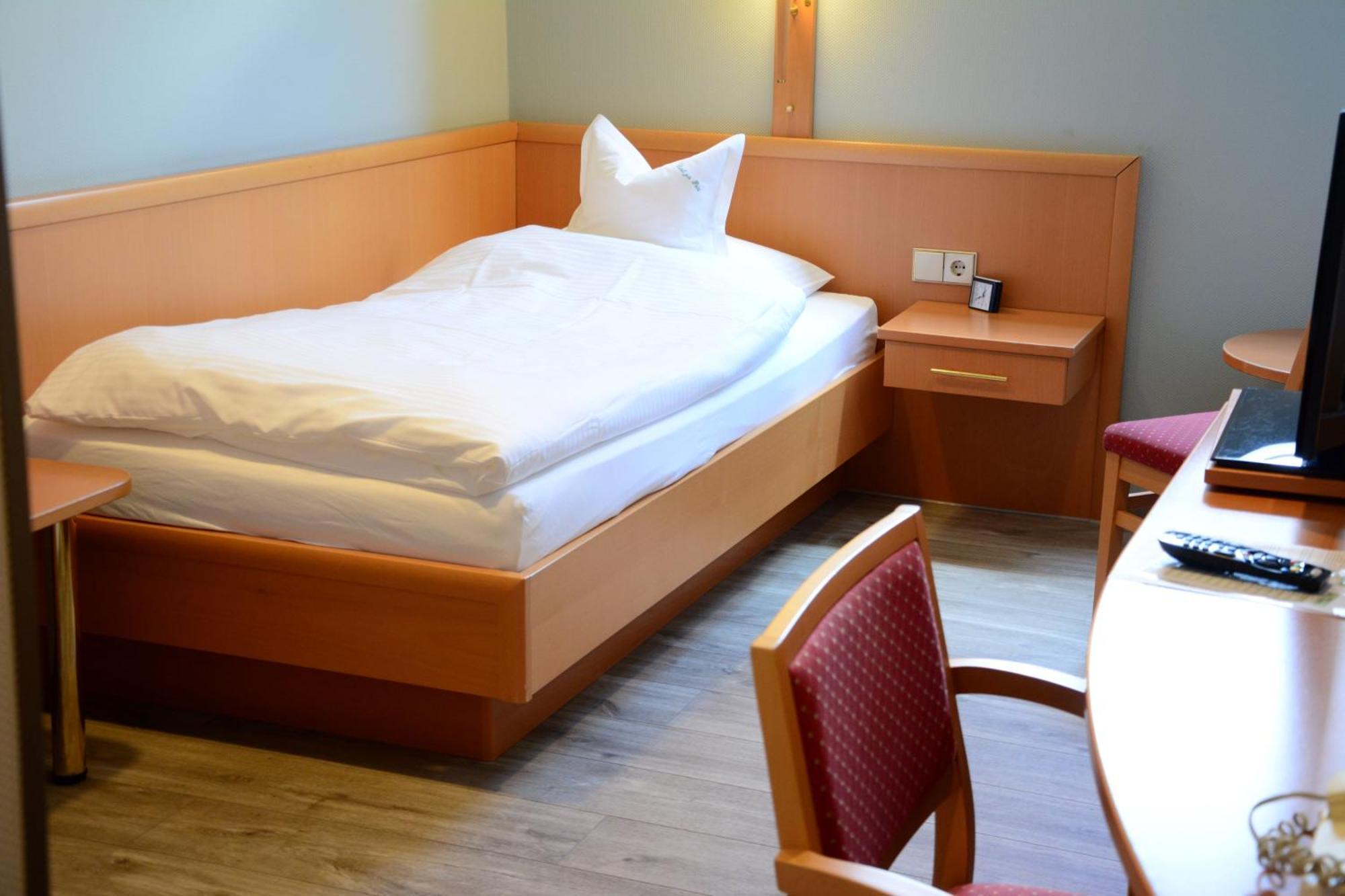 Hotel Restaurant "Zur Post" Holdorf Dış mekan fotoğraf