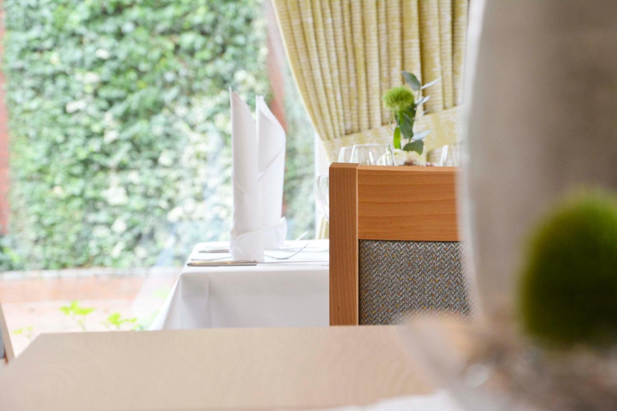 Hotel Restaurant "Zur Post" Holdorf Dış mekan fotoğraf
